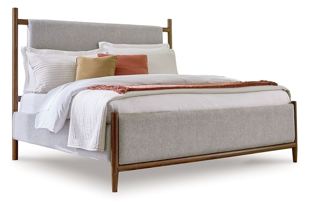Lyncott Queen Upholstered Bed