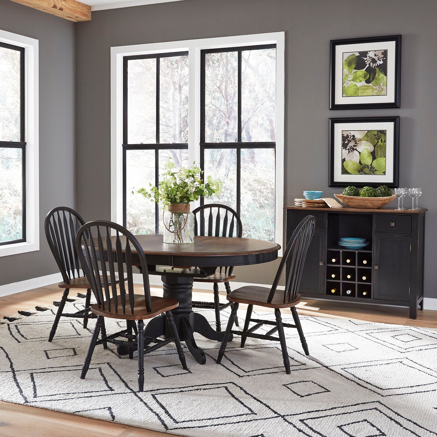 Carolina Crossing 5 Piece Pedestal Table Set