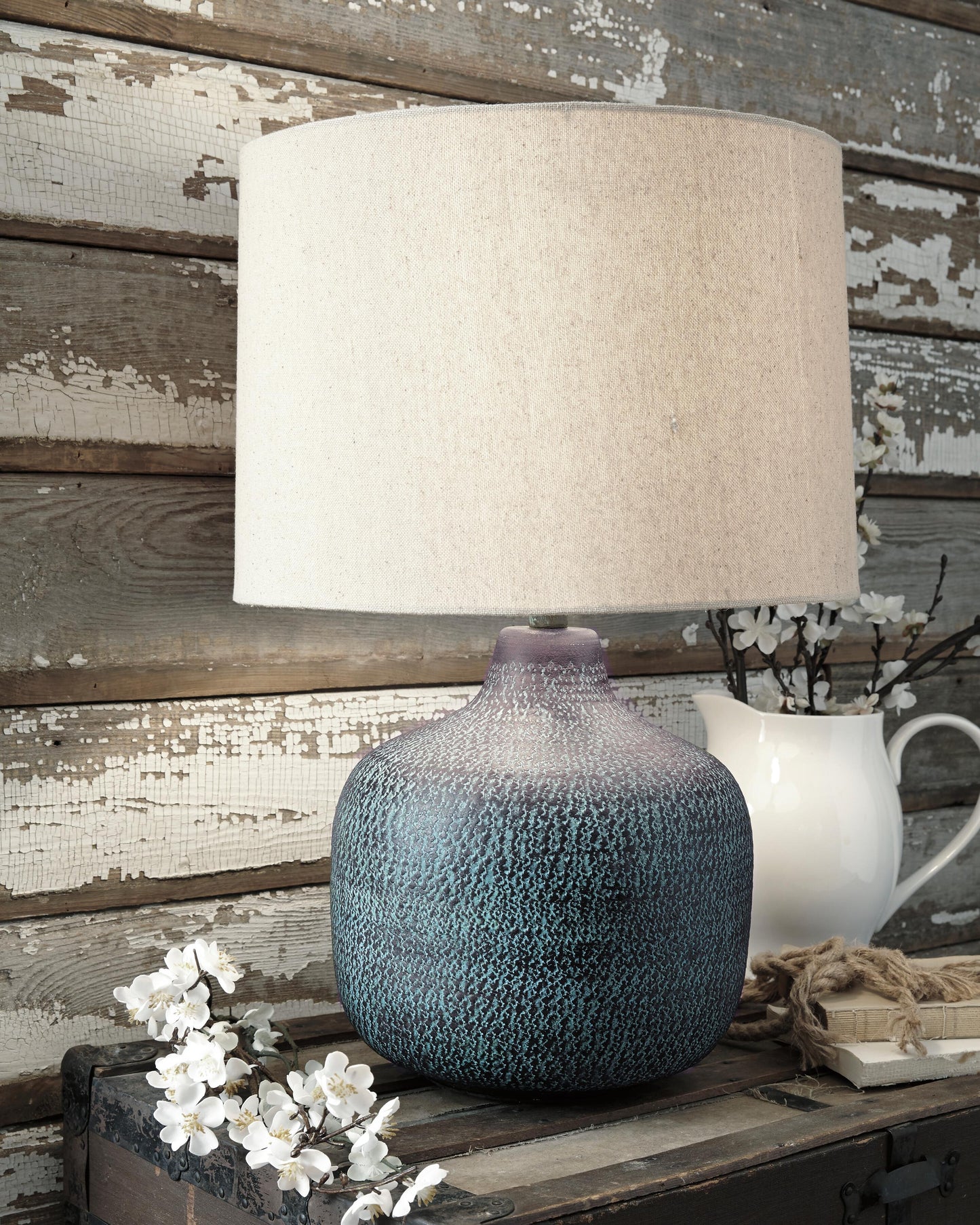 Malthace Table Lamp (Set of 2)